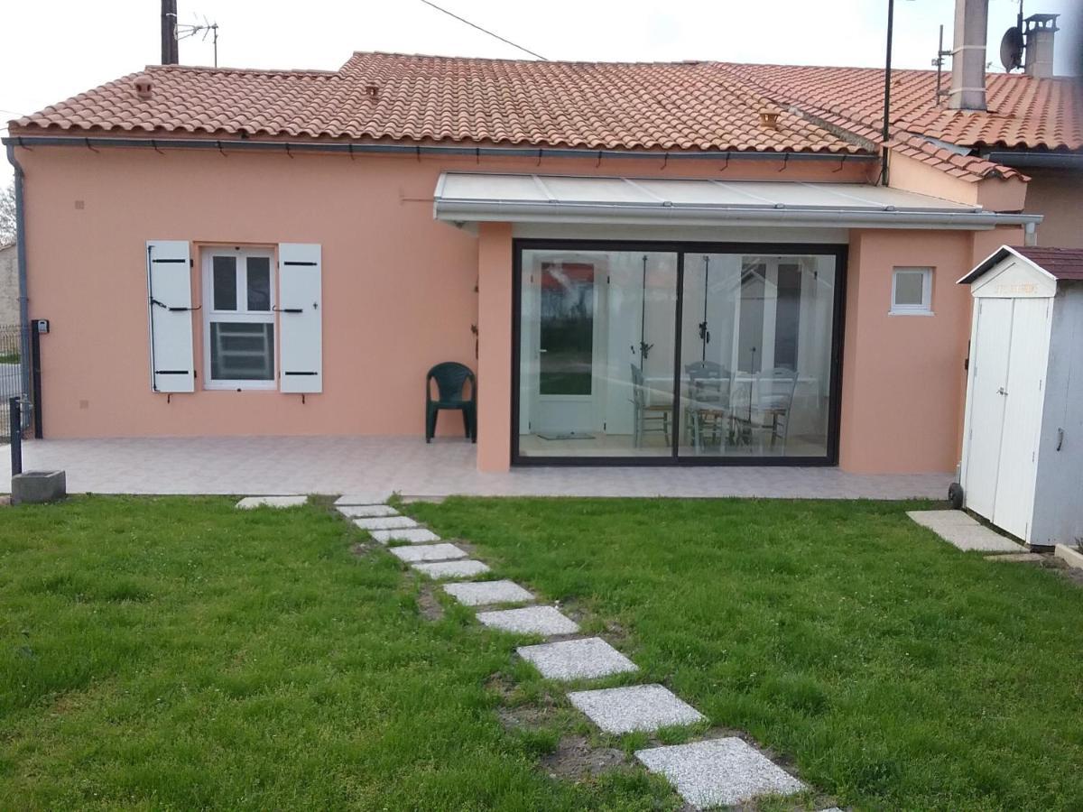 "Les Hirondelles" Villa Jau-Dignac-et-Loirac ภายนอก รูปภาพ